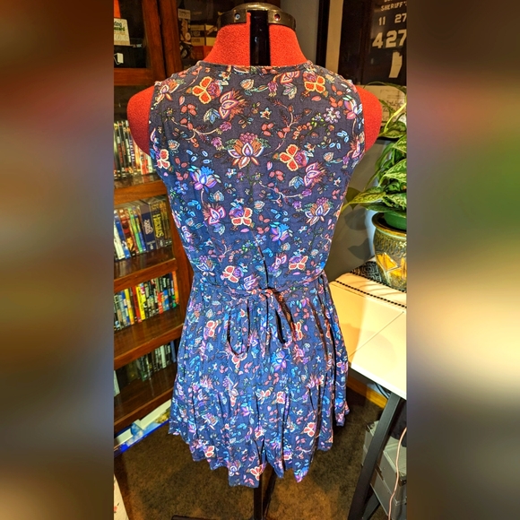 Take Me Home sz6 Fit & Flare Floral Dress - Picture 2 of 3